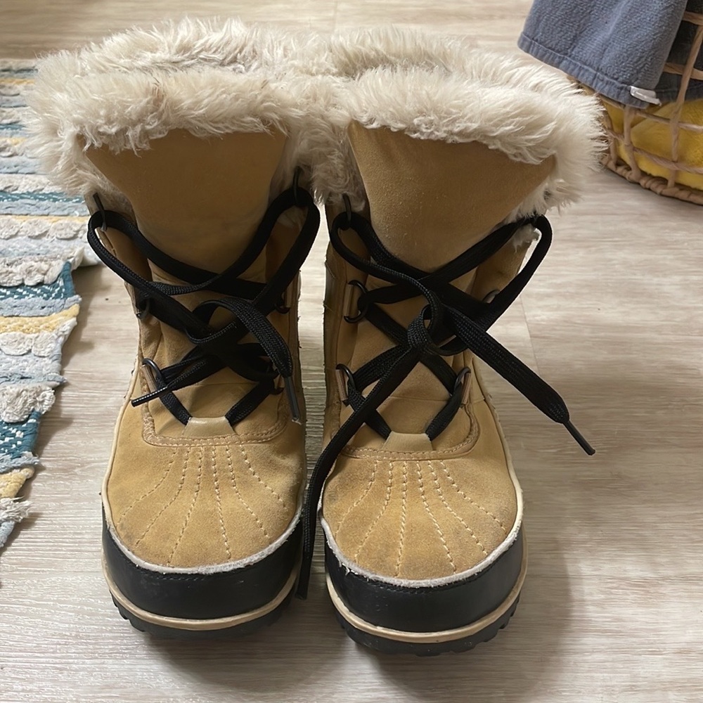 Sorel snow boots